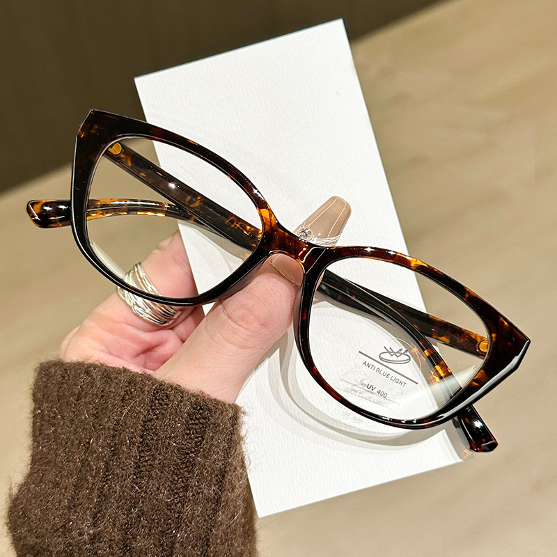 Nowe modne okulary korekcyjne  – Anti Blue Light Film recenzja i cena