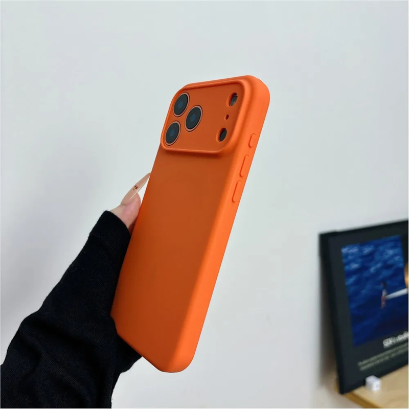 Płynny silikonowy magnetyczny  – Apple Iphone 15 Pro Max recenzja i cena